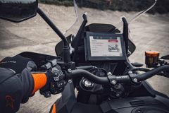 KTM-1290-SUPER-ADVENTURE-S_Static