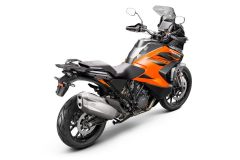 KTM-1290-SUPER-ADVENTURE-S_Studio_rear-right